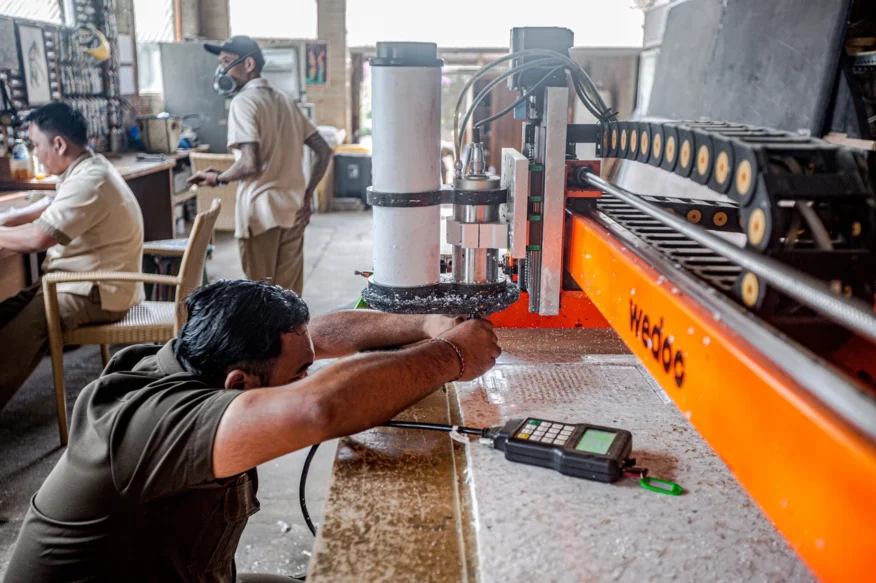 working-recycling-2 working-recycling-2